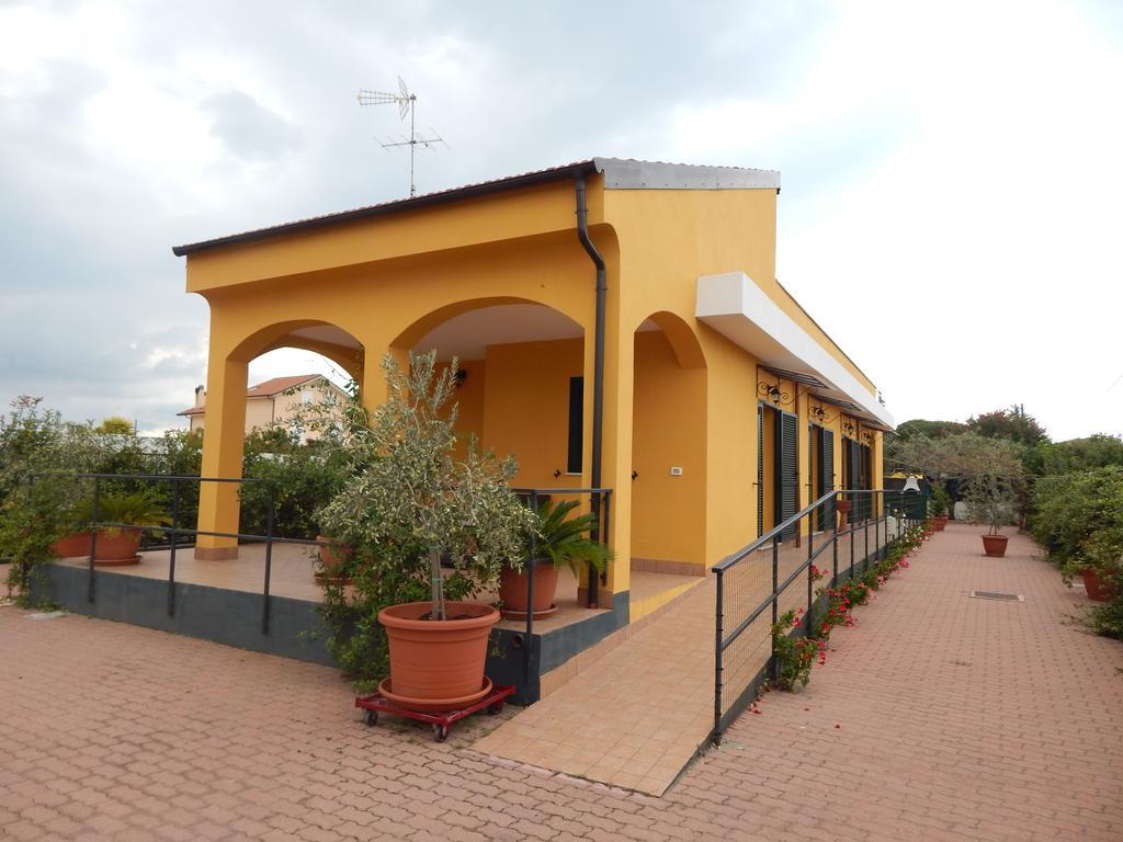 Villa Il Melograno Albenga Exterior foto